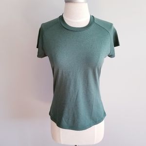 NIKE DRI-FIT SHORT SLEEVE GREEN SHIRT